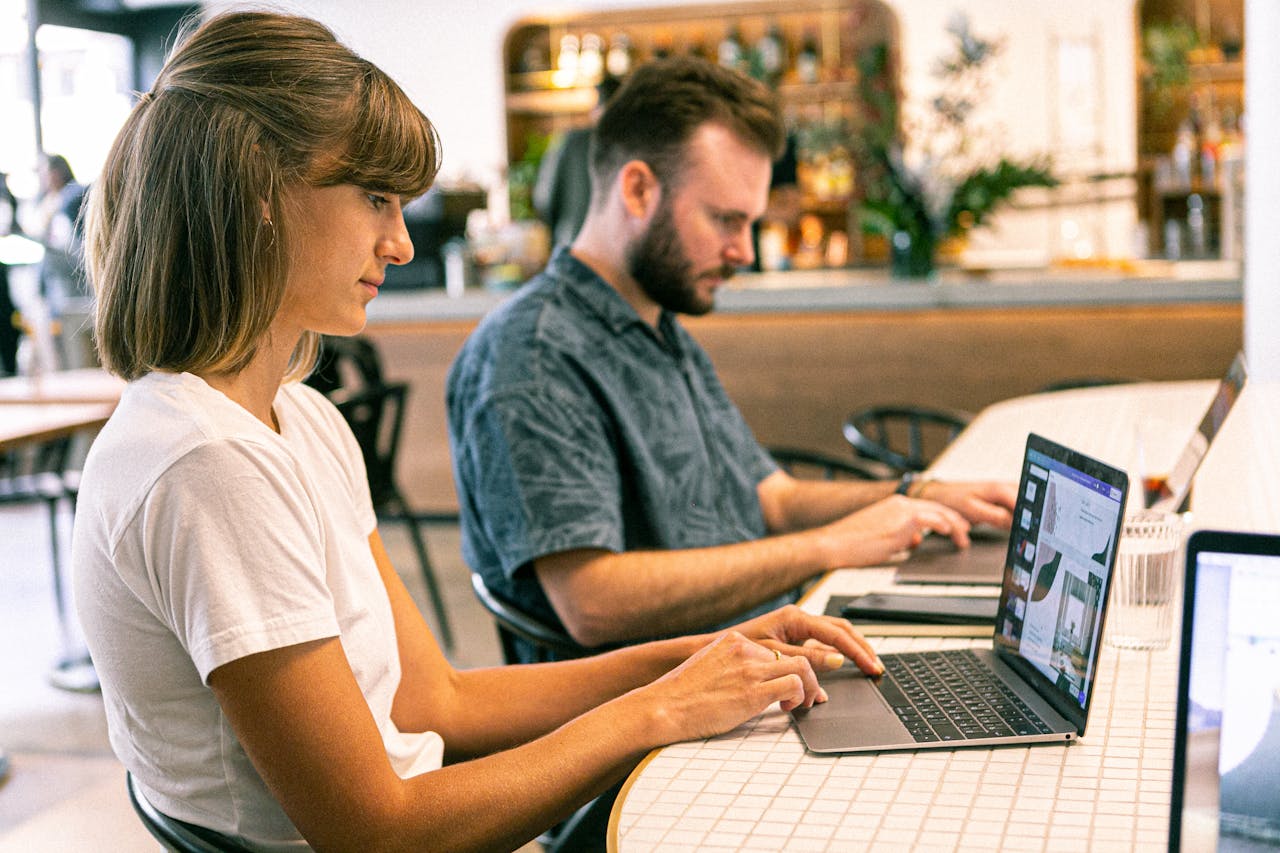 Proč marketing e-shopu selhává: Od skvělého produktu k hřbitovu zapomenutých obchodů