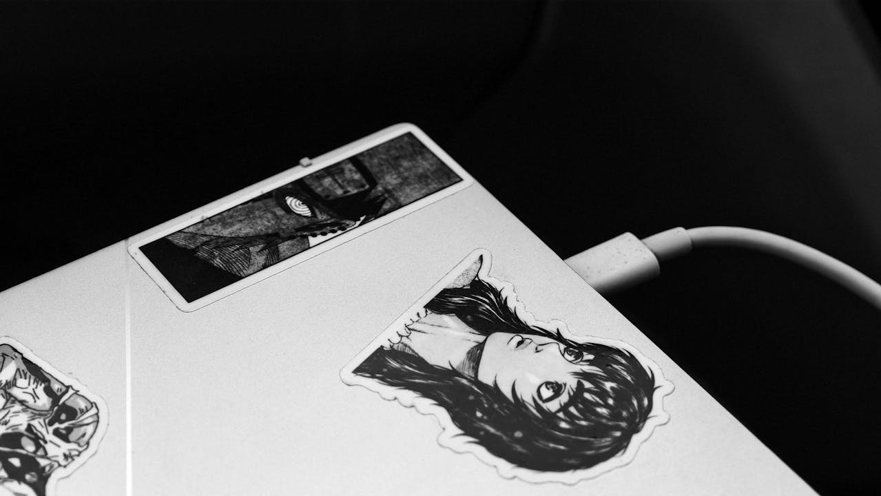 In-housing a vlastní marketingové týmy: Kdy se zadavatelé v ČR rozhodují pro interní řešení a jak to ovlivňuje spolupráci s mediálními agenturami